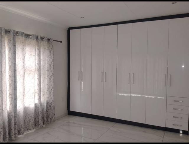 2 BEDROOM PROPERTY TO RENT IN RIETKOL AH